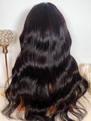 LUCY gluless full lace wig (Shipped in 10 to 15 business days)